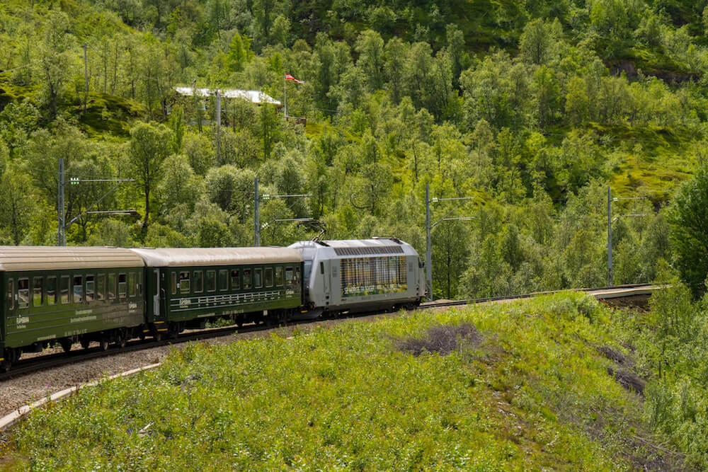 train travel in norway